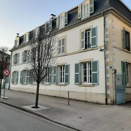 La Mansarde, Appartement Climatise En Centre Ville Remiremont Extérieur photo