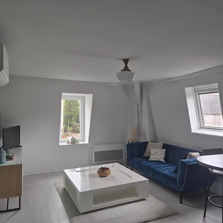 La Mansarde, Appartement Climatise En Centre Ville Remiremont Extérieur photo